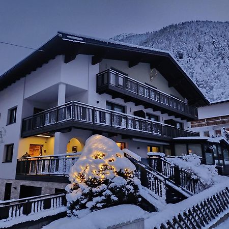 Hotel Tirolerheim Grüner Sölden Exterior foto